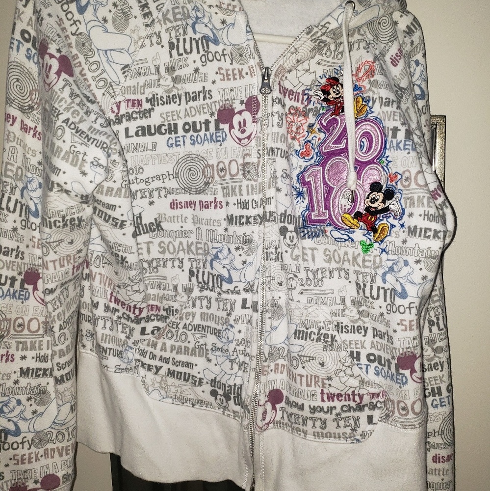 Disney sweatshirt womens - Picture 2 of 4